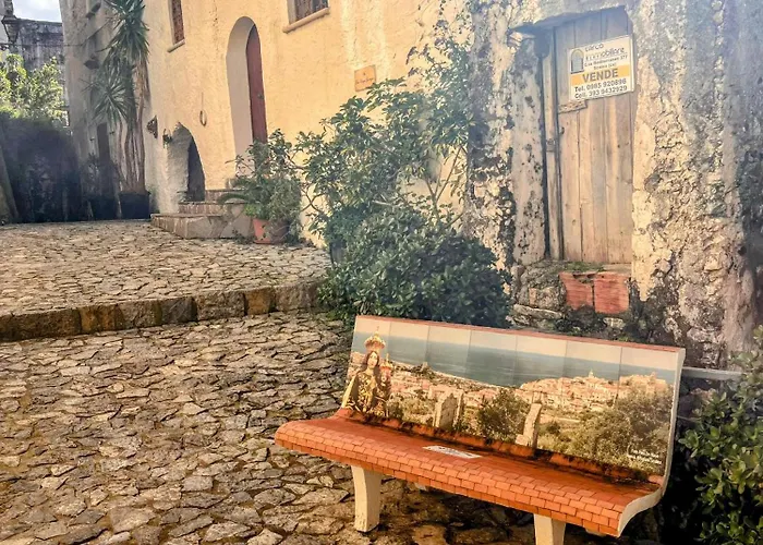 Bella Vista La Bussola * سكاليا