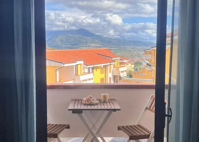 Bella Vista La Bussola شقة